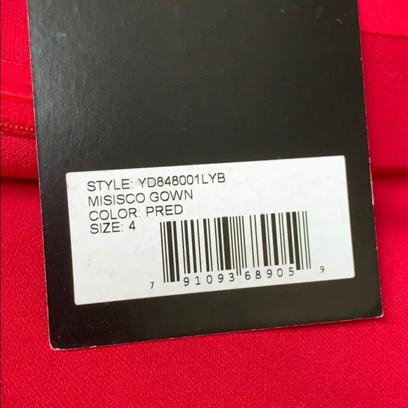 LIKELY Misisco Off Shoulders Trumpet Godet Gown 4 - Picture 5 of 6